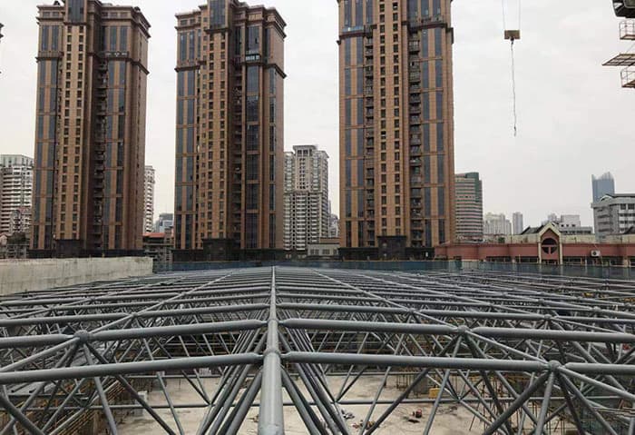 张家界螺栓球网架结构